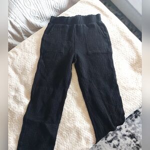 Black Casual Textured Pants